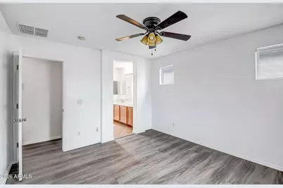 2208 N 78th Glen, Phoenix, AZ 85035 - Photo 13