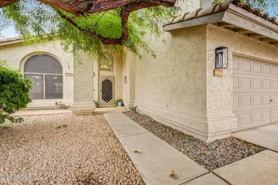 1810 E Tremaine Avenue, Gilbert, AZ 85234 - Photo 5