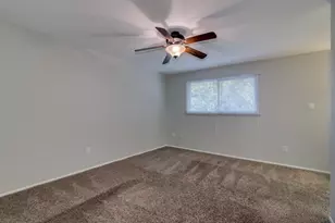 137 E Riviera Dr, Tempe, AZ 85282 - Photo 17