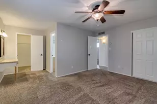137 E Riviera Dr, Tempe, AZ 85282 - Photo 19