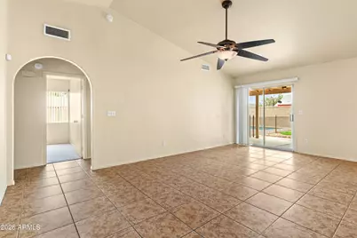 10919 W Lawrence Lane, Peoria, AZ 85345 - Photo 7
