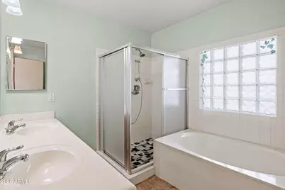 10919 W Lawrence Lane, Peoria, AZ 85345 - Photo 19