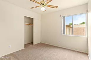 10919 W Lawrence Ln, Peoria, AZ 85345 - Photo 23