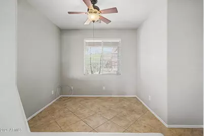 3745 W Amber Nickole Court, Phoenix, AZ 85086 - Photo 11