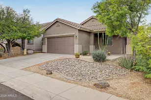 3745 W Amber Nickole Ct, Phoenix, AZ 85086 - Photo 3