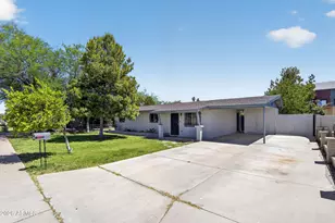 2215 W Butler Dr, Chandler, AZ 85224 - Photo 1
