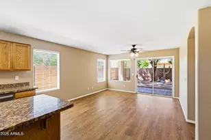 44254 W McClelland Dr, Maricopa, AZ 85138 - Photo 9