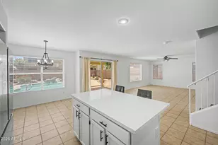 1053 W Myrna Ln, Tempe, AZ 85284 - Photo 7
