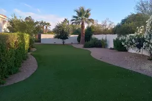 6823 E Valley Vista Ln, Paradise Valley, AZ 85253 - Photo 7