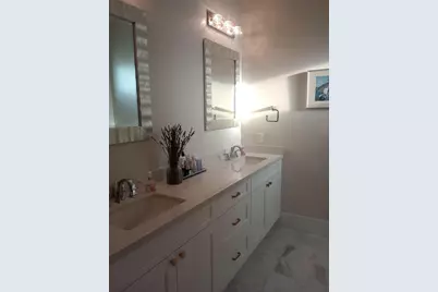 6823 E Valley Vista Lane, Paradise Valley, AZ 85253 - Photo 31