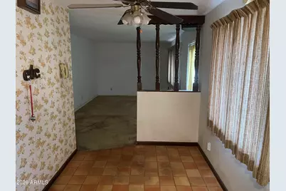 1050 E 10th Avenue, Mesa, AZ 85204 - Photo 3