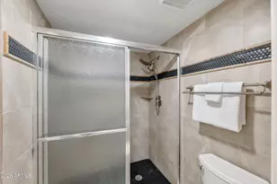 703 E Corte Oro, Phoenix, AZ 85020 - Photo 17
