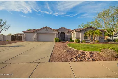 8352 W San Juan Avenue, Glendale, AZ 85305 - Photo 1