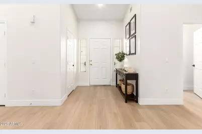 8352 W San Juan Avenue, Glendale, AZ 85305 - Photo 5