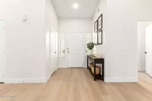 8352 W San Juan Ave, Glendale, AZ 85305 - Photo 5