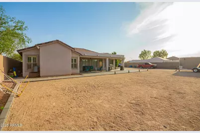 8352 W San Juan Avenue, Glendale, AZ 85305 - Photo 35