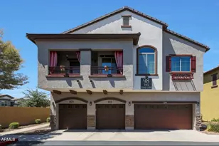 2725 E Mine Creek Rd, Phoenix, AZ 85024 - Photo 1