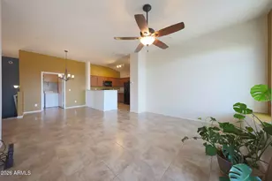 2725 E Mine Creek Rd, Phoenix, AZ 85024 - Photo 5