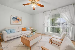 9914 W Bright Angel Cir, Sun City, AZ 85351 - Photo 5