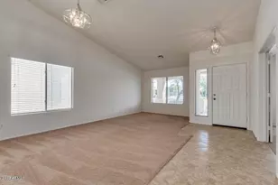 42376 W Chisholm Dr, Maricopa, AZ 85138 - Photo 9