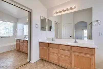 42376 W Chisholm Drive, Maricopa, AZ 85138 - Photo 17