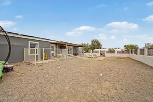 11637 W Harmony Ln, Sun City, AZ 85373 - Photo 35