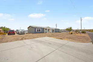 11637 W Harmony Ln, Sun City, AZ 85373 - Photo 3