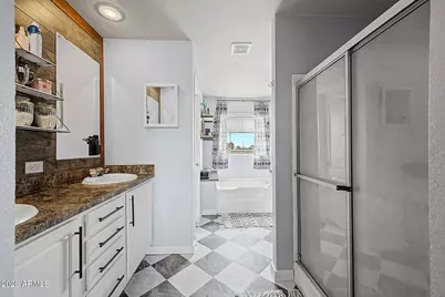 11637 W Harmony Lane, Sun City, AZ 85373 - Photo 23