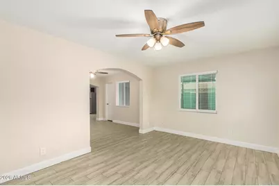 115 N 33rd Avenue, Phoenix, AZ 85009 - Photo 9