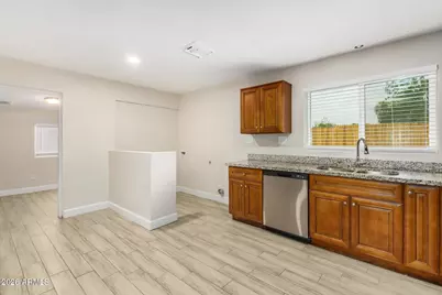 115 N 33rd Avenue, Phoenix, AZ 85009 - Photo 13