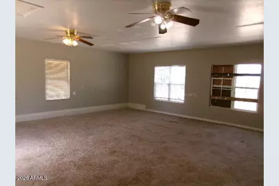 1706 E Birch Road, Pearce, AZ 85625 - Photo 9