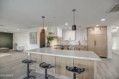8349 E Columbus Avenue, Scottsdale, AZ 85251 - Photo 13