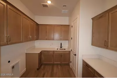 21659 W Devonshire Avenue, Buckeye, AZ 85396 - Photo 5