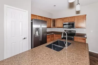 21234 N 94th Lane, Peoria, AZ 85382 - Photo 9