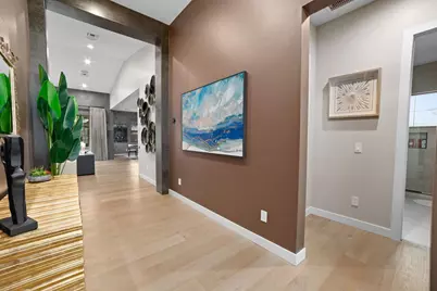 3810 E Clarendon Avenue, Phoenix, AZ 85018 - Photo 11