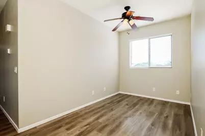11809 W Hopi Street, Avondale, AZ 85323 - Photo 13