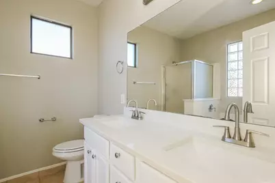 11809 W Hopi Street, Avondale, AZ 85323 - Photo 9