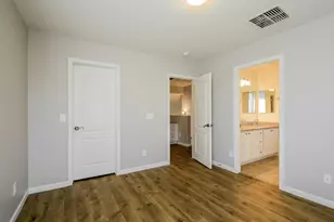 6427 W Silver Sage Ln, Phoenix, AZ 85083 - Photo 15