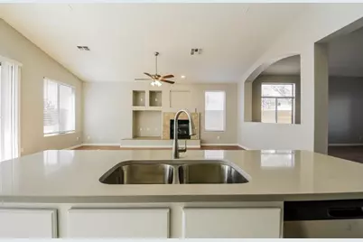 6427 W Silver Sage Lane, Phoenix, AZ 85083 - Photo 7