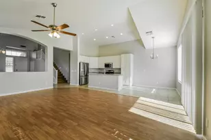 6427 W Silver Sage Ln, Phoenix, AZ 85083 - Photo 9