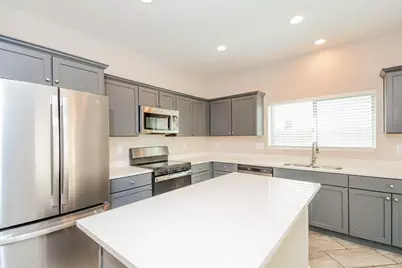 17110 N 184th Drive, Surprise, AZ 85374 - Photo 7