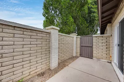 822 W Malibu Drive, Tempe, AZ 85282 - Photo 37