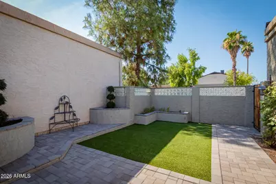 924 E Escuda Drive, Phoenix, AZ 85024 - Photo 35