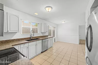 924 E Escuda Drive, Phoenix, AZ 85024 - Photo 13