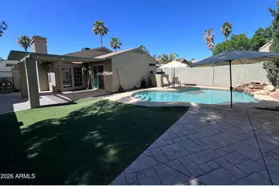 924 E Escuda Drive, Phoenix, AZ 85024 - Photo 1