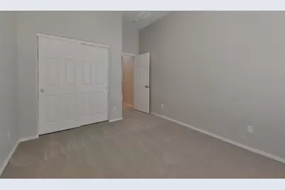 7251 W Paradise Lane, Peoria, AZ 85382 - Photo 13