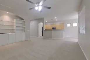 7251 W Paradise Ln, Peoria, AZ 85382 - Photo 3
