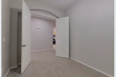 7251 W Paradise Lane, Peoria, AZ 85382 - Photo 11