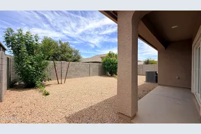 35420 W San Alvarez Avenue, Maricopa, AZ 85138 - Photo 17
