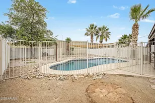 906 E Escuda Dr, Phoenix, AZ 85024 - Photo 29